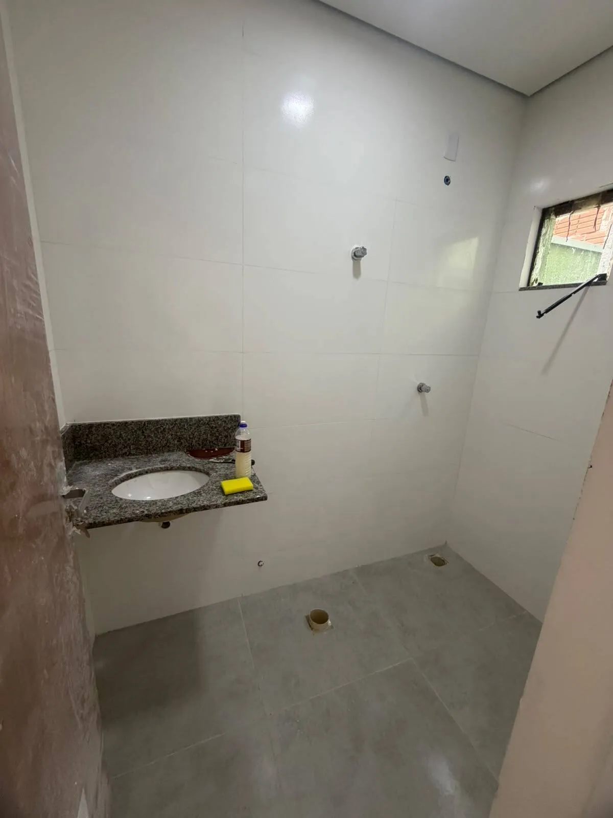 Imagem Casa Moderna Com 1 Quarto e 1 Suíte Bairro Real Parque