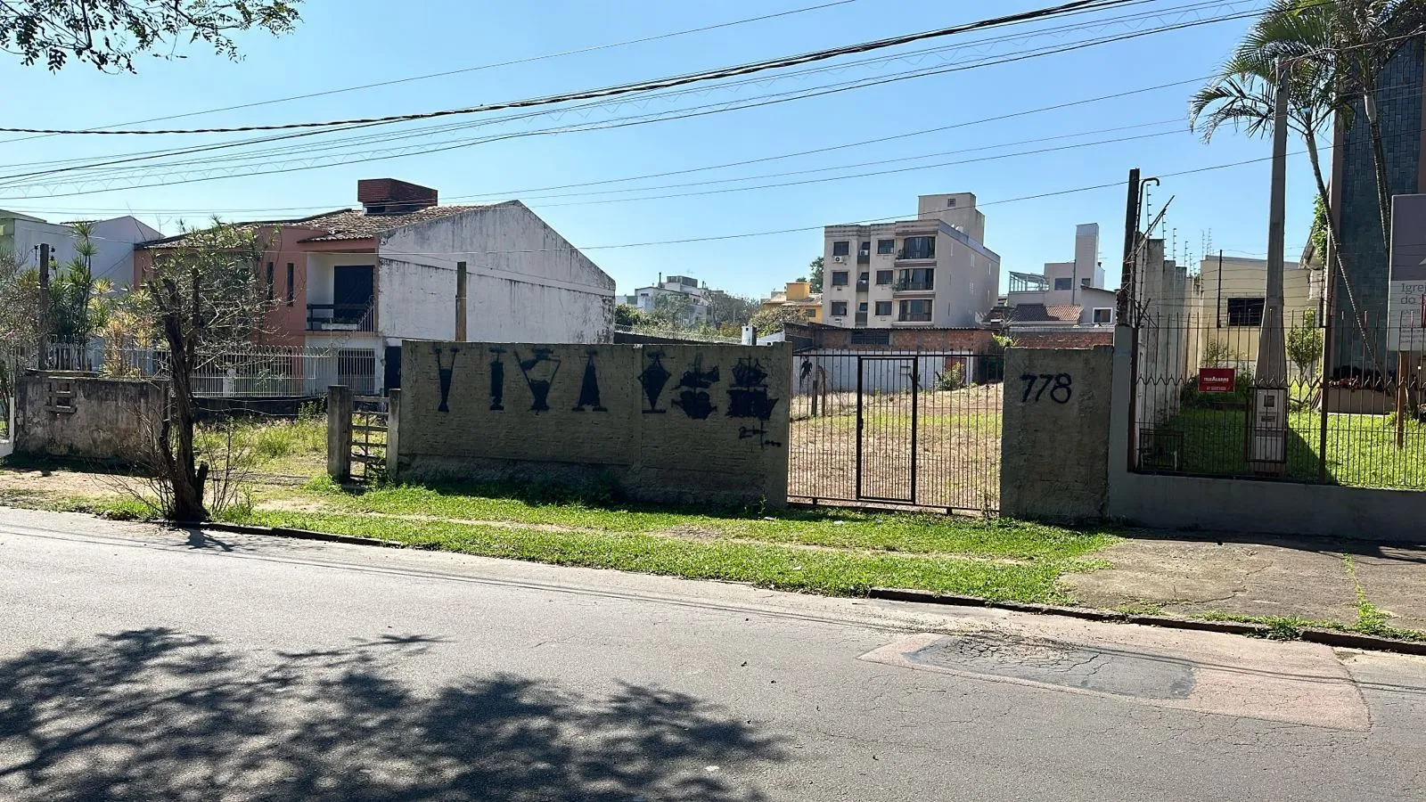 Imagem Terreno em Cristal