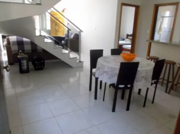 Imagem BELO SOBRADO LADO LINHA COM 4 SUITES