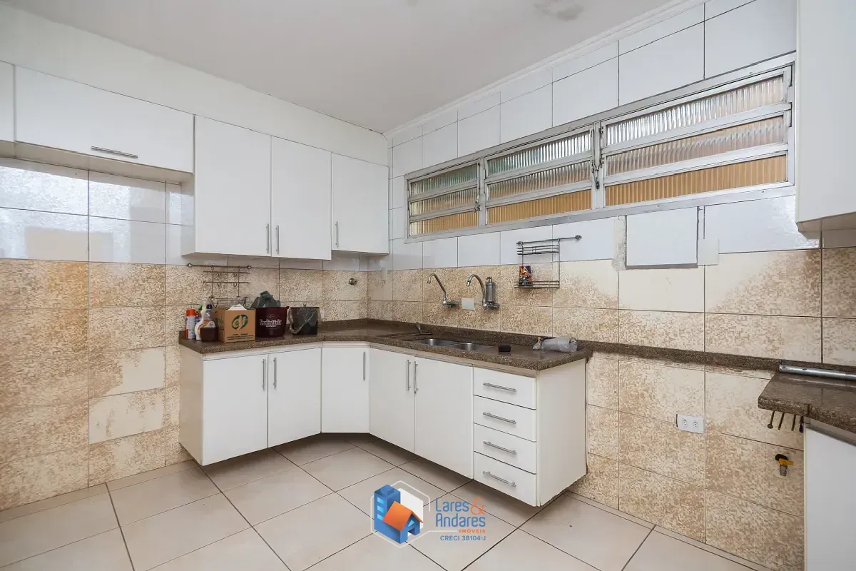 Imagem Casa para venda em Planalto Paulista com 4 quartos, sendo 2 suítes, 290m²