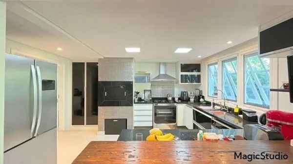 Imagem Casa em Condomínio na Pedra Redonda | 4 Dormitórios | 297m² | 4 Vagas | Solar Biarritz