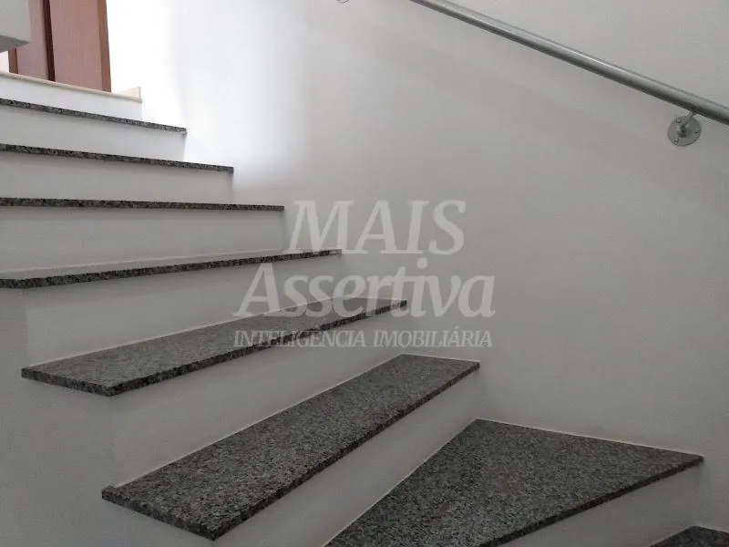 Imagem LINDO SOBRADO PARA VENDA EM ESTÂNCIA VELHA BAIRRO LAGO AZUL