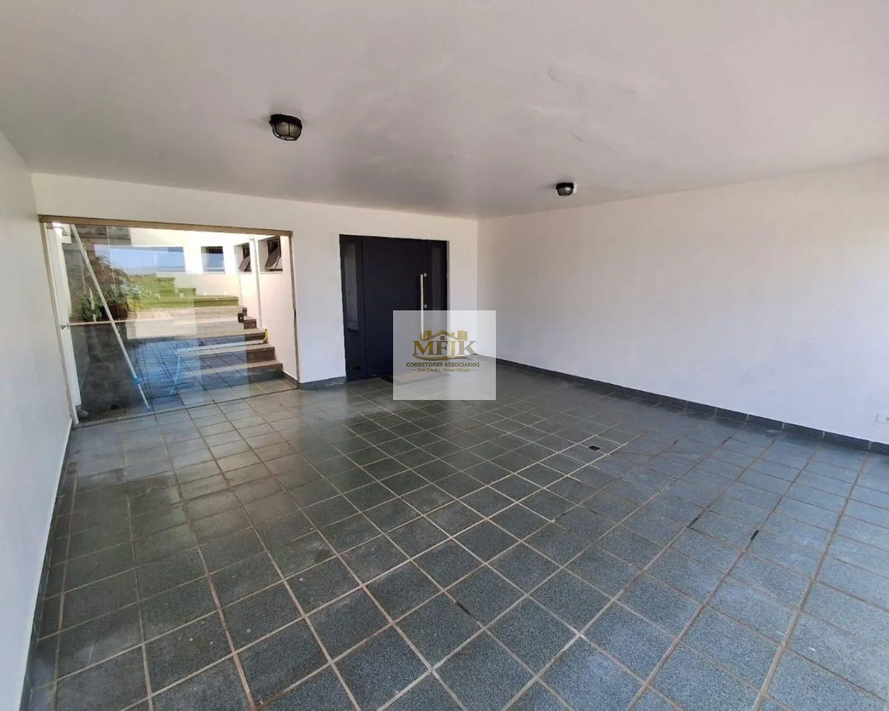 Imagem Imperdível! Casa beira mar com 4 suítes no Atami Norte, Pontal do Paraná-PR - 297m² - 2 vagas - Agende sua visita!