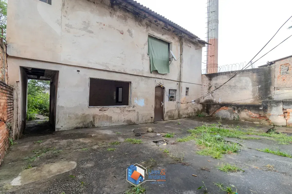 Imagem Casa para venda em Jardim Jabaquara com 8 quartos, sendo 1 suíte, 300m²