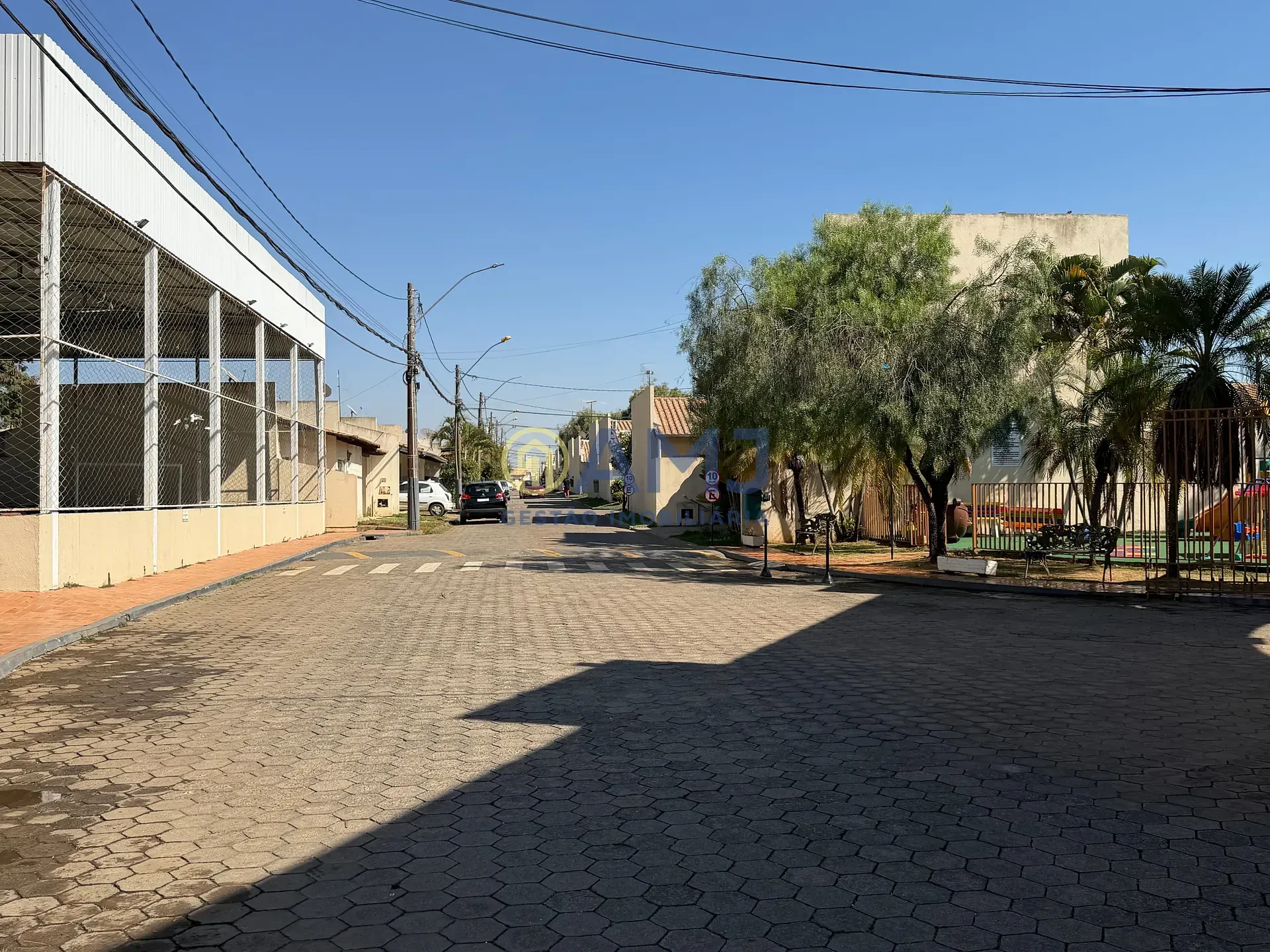 Imagem CASA À VENDA | CONDOMÍNIO PORTO SEGURO ITAPUÃ - APARECIDA DE GOIÂNIA