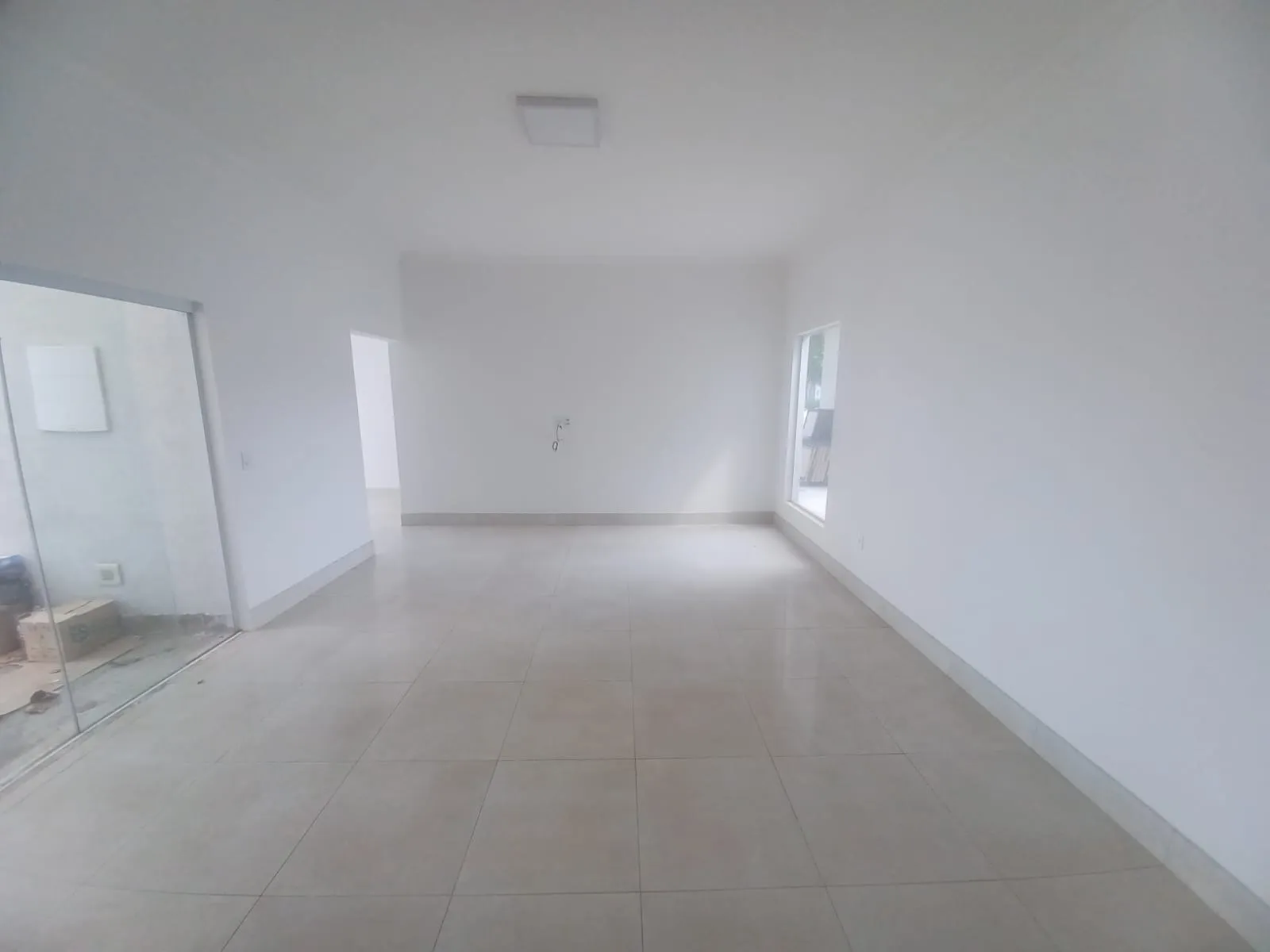 Imagem Magnífica casa térrea no Residencial Solar do Bosque!