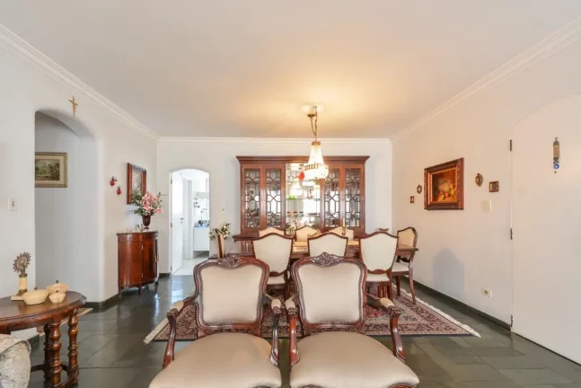Imagem Apartamento à venda em São Paulo, Moema, com 4 quartos, 161m2