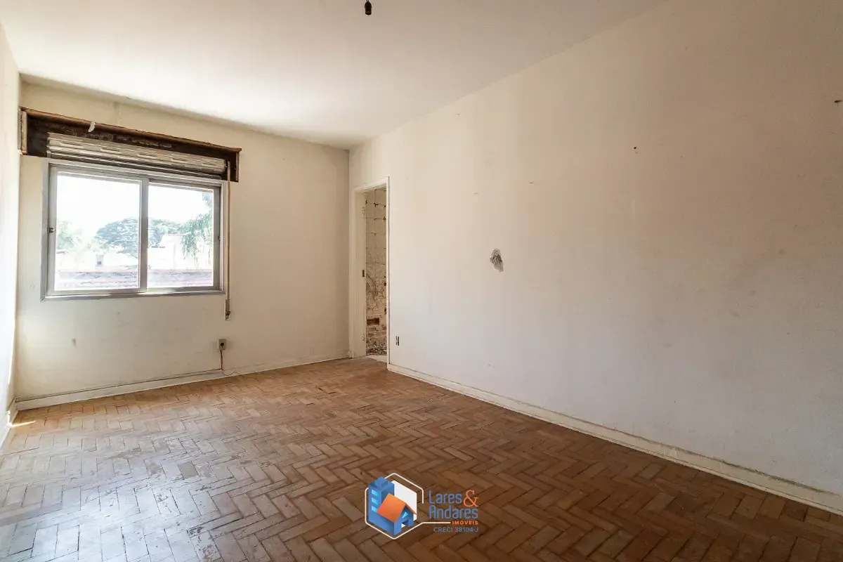Imagem Casa para venda em Moema com 3 quartos, sendo 1 suíte, 190m²