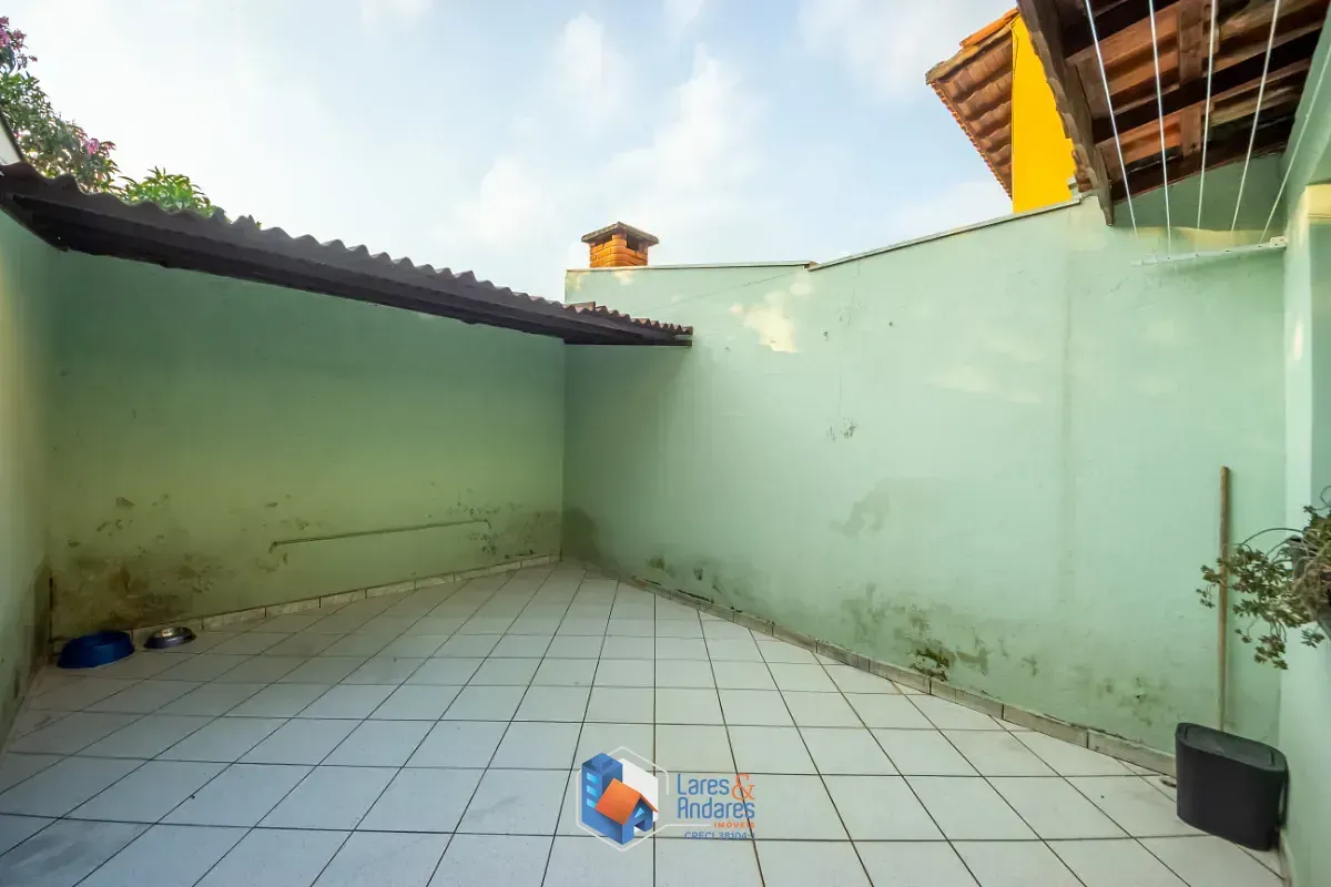 Imagem Sobrado para venda em Jardim Vivan com 2 quartos, 75m²