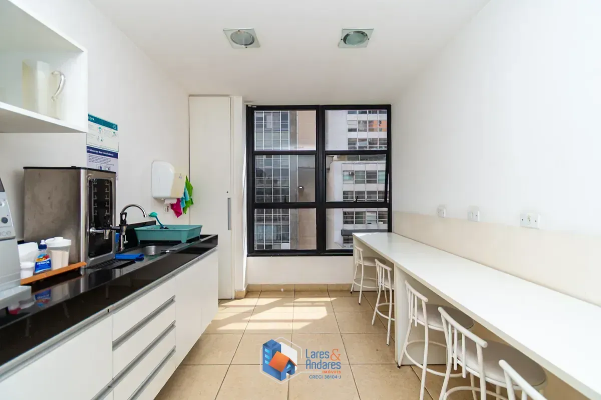 Imagem Conjunto comercial para venda em Centro, 378m²
