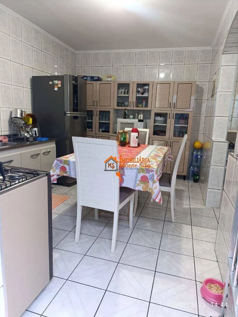 Imagem Sobrado com 2 dormitórios à venda, 197 m² por R$ 848.000,00 - Vila Barros - Guarulhos/SP