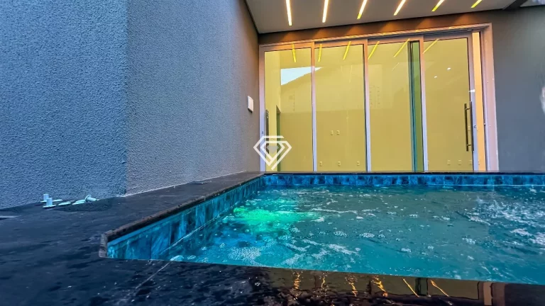 Imagem Casa 3 Suítes, 160m² c/ Lazer na 407 Sul