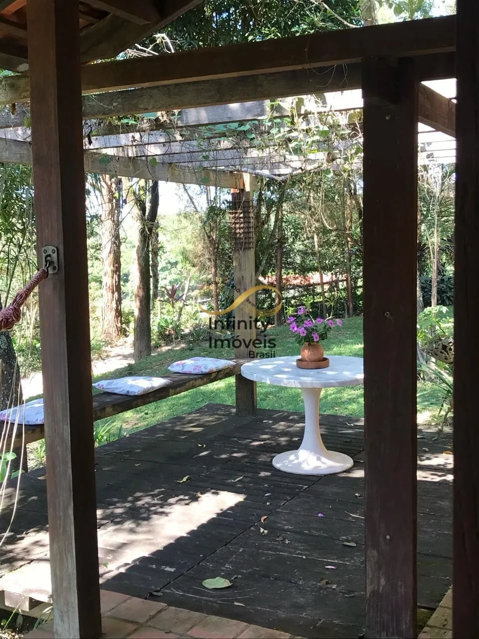 Imagem LINDA CASA DE CAMPO A VENDA NA REGIÃO DE BRUMADINHO - MG