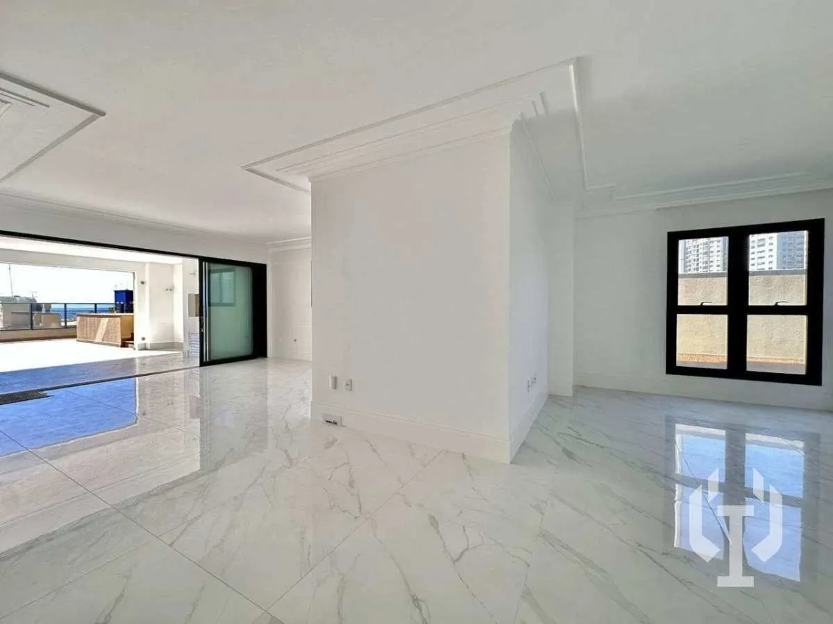 Imagem ST. CLAIR RESIDENCE - APARTAMENTO DIFERENCIADO COM 458m2 PRIVATIVOS E PISCINA EXCLUSIVA
