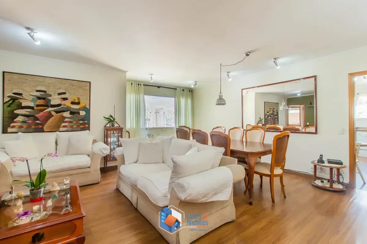 Imagem Cobertura para venda em Campo Belo com 4 quartos, sendo 1 suíte, 195m²