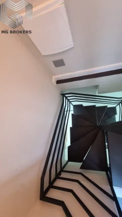 Imagem Cobertura uplex com piscina à venda no Recreio dos Bandeirantes, Rio de Janeiro - 3 quartos, 1 suíte, 4 salas, 2 vagas, 170m²