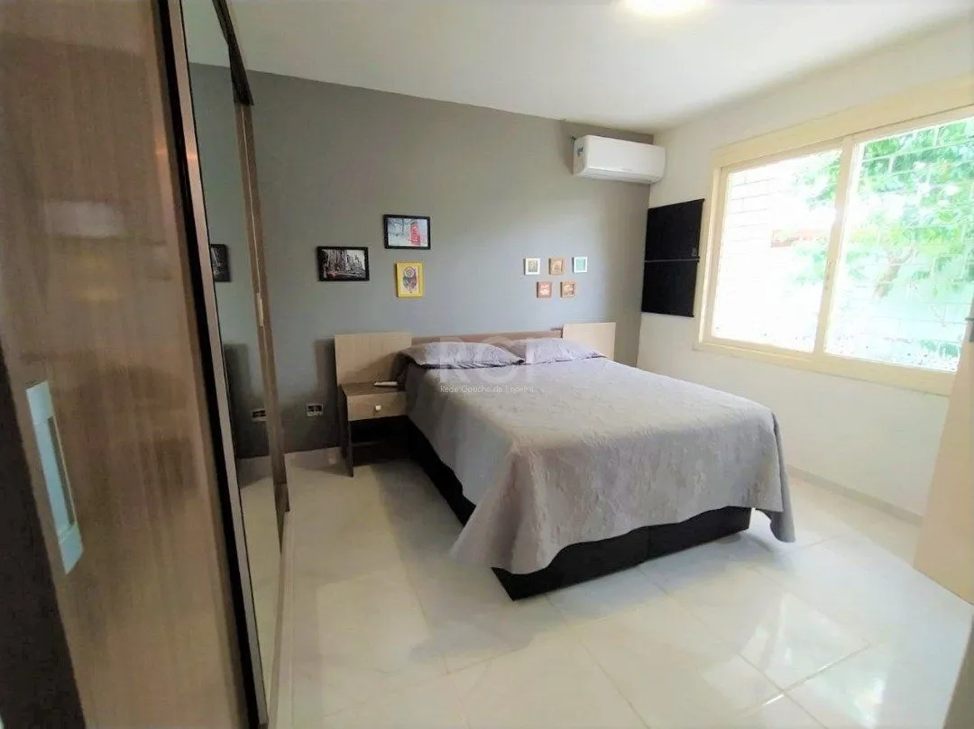 Imagem Casa para Venda - 150m², 4 dormitórios, sendo 3 suites, 2 vagas - Jardim Verde