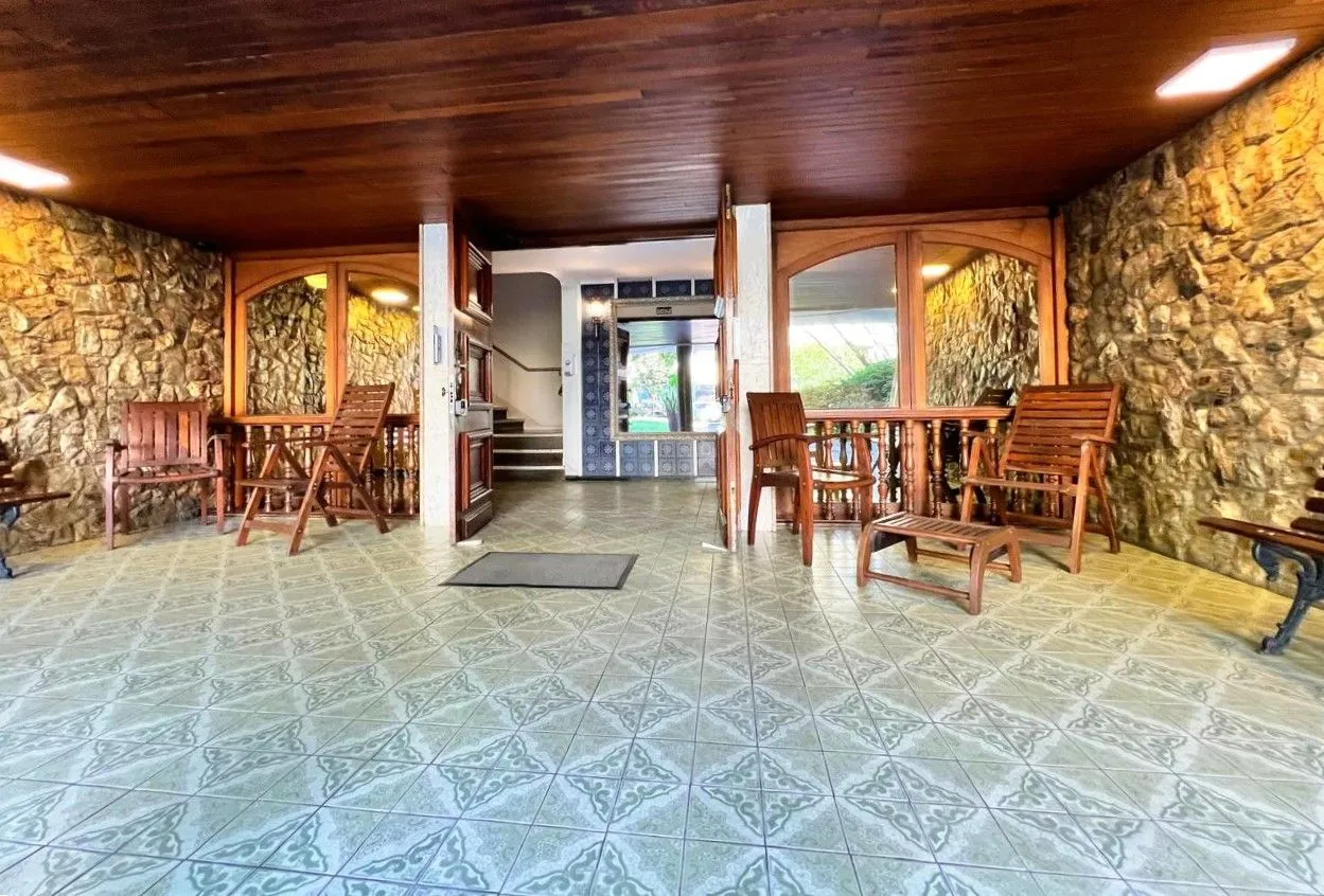 Imagem Apartamento 2 dormitórios no Menino Deus