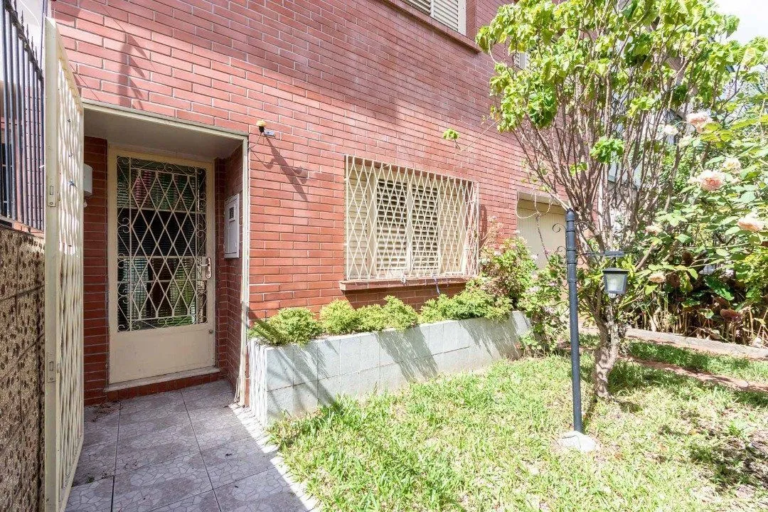 Imagem Casa para Venda - 118m², 2 dormitórios, 2 vagas - Medianeira