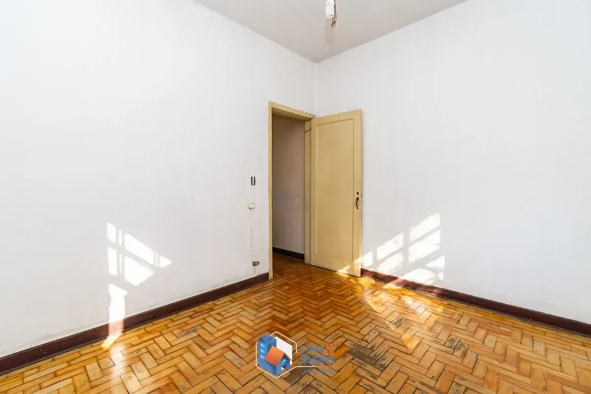 Imagem Casa para venda em Vila Mariana com 4 quartos, sendo 1 suíte, 255m²