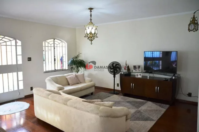 Imagem Casa à venda 3 Quartos, 1 Suite, 6 Vagas, 361M², Jardim São Caetano, São Caetano do Sul - SP