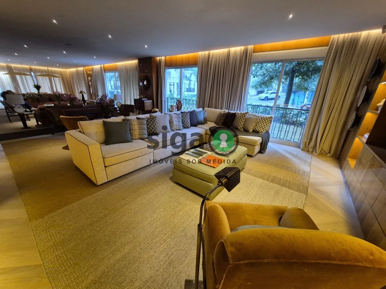 Imagem Apartamento a venda em Moema, com 5 quartos