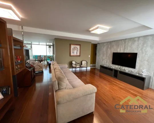 Imagem Apartamento à Venda no Edifício San Diego - Centro de Jundiaí/SP com174,00 m²