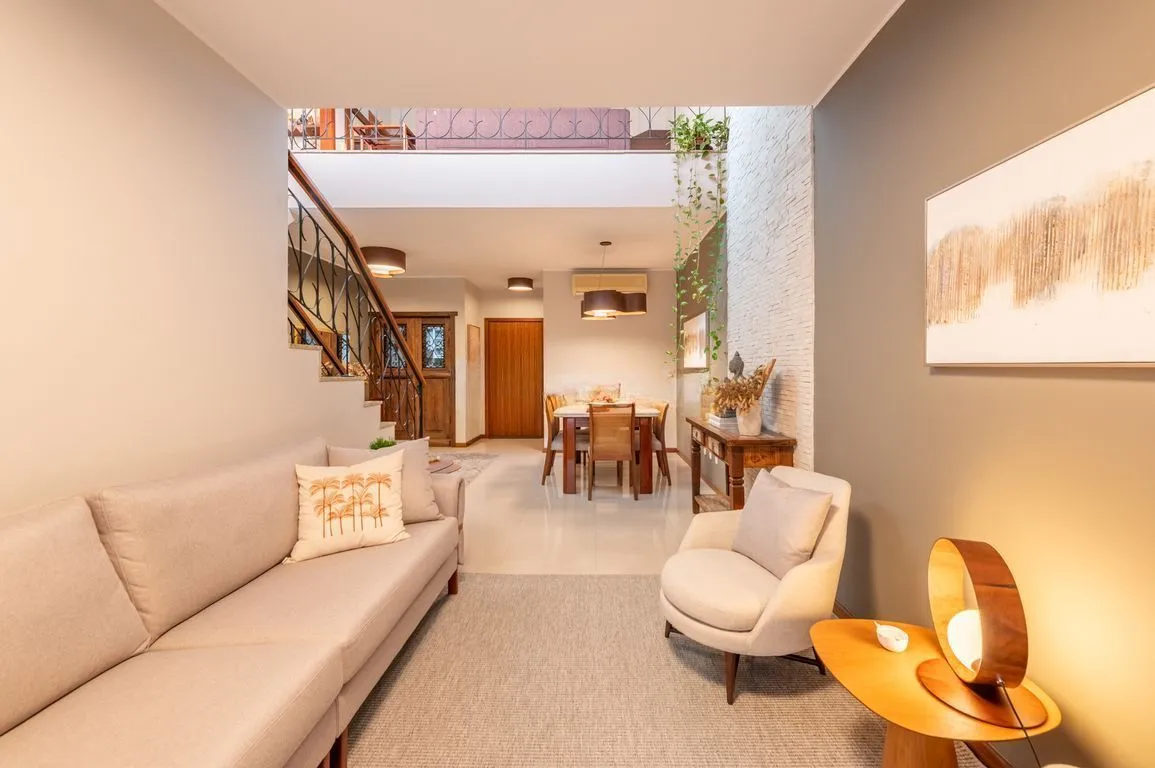 Imagem Apartamento de 4 dormitorios á Venda no Passo da Areia - Porto Alegre