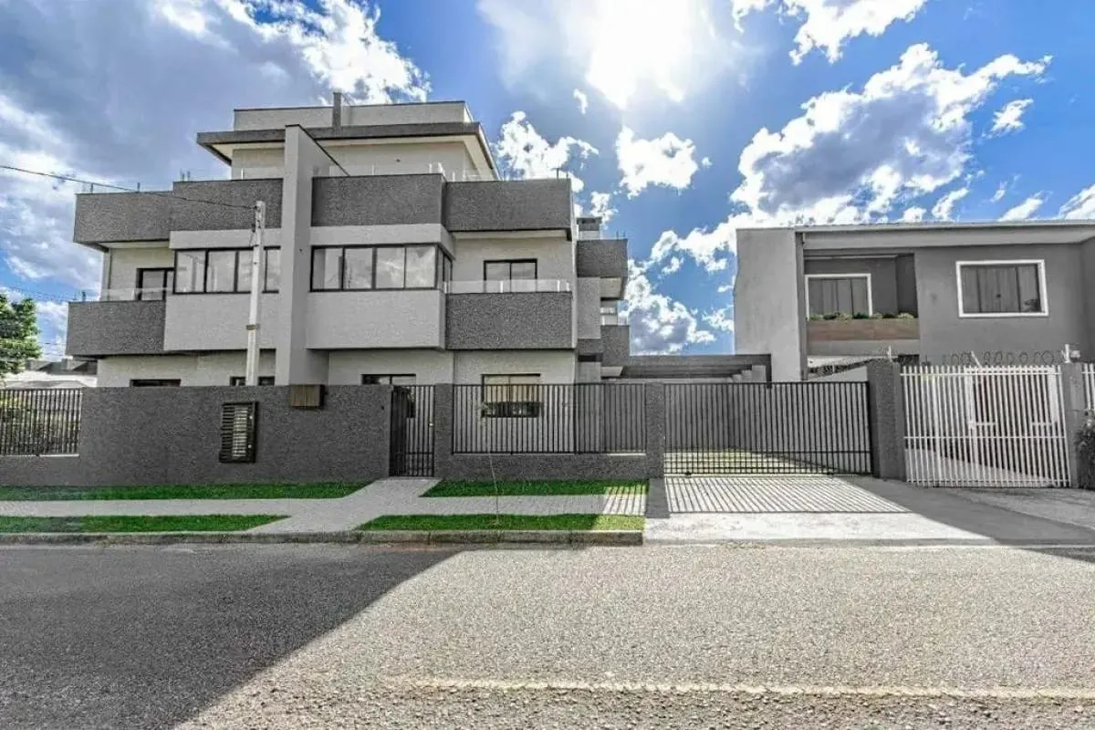 Imagem Triplex para Venda em São José dos Pinhais, Afonso Pena, 3 dormitórios, 1 suíte, 4 banheiros, 2 vagas