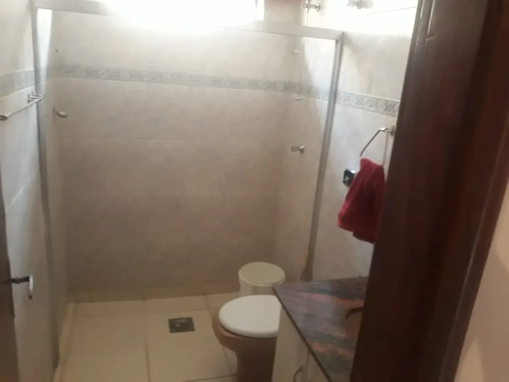 Imagem Comercial à venda 3 Quartos, 3 Vagas, 240M², Chácara do Visconde, Taubaté - SP