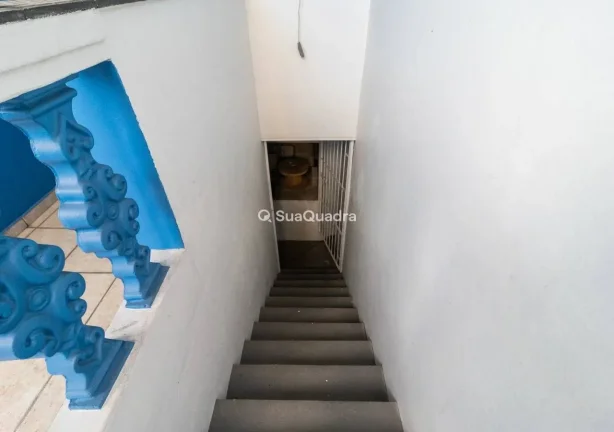 Imagem Galpão Comercial mais 4 Salas e Imóvel nos Fundos - Localização Estratégica