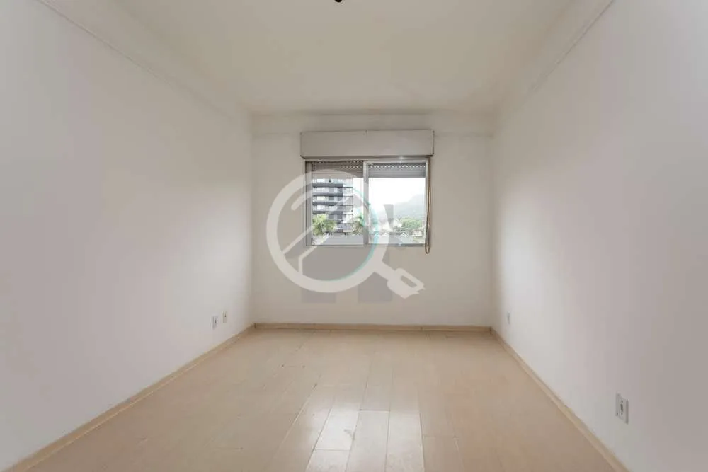 Imagem Excelente apartamento com ótimo preço, 57m² no coração da Av. Ipiranga, nº 8453 em Porto Alegr...