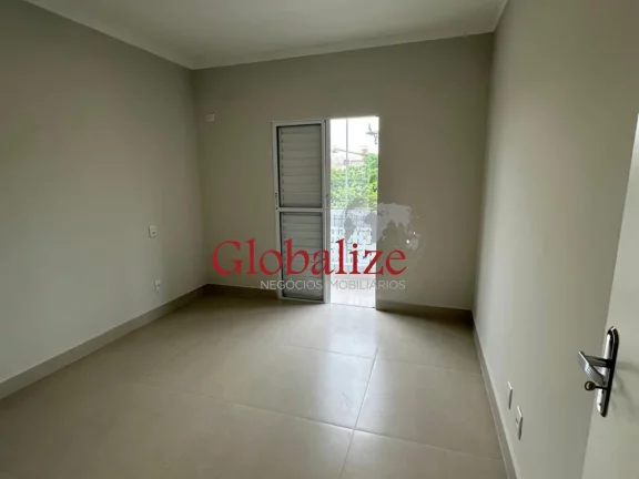 Imagem Apartamento à venda com 80m², 2 quartos, 1 suíte, varanda, garagem, reformado por R$430.000,00 na Aparcida em Santos
