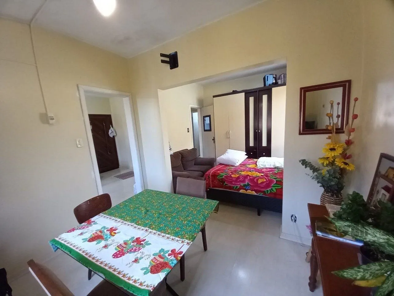 Imagem Apartamento 3 dormitórios com casa nos fundos