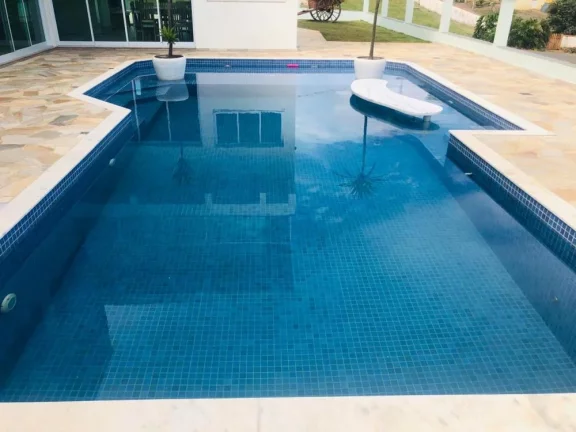 Imagem Linda casa de Alto Padrão no condomínio Ninho Verde I Eco Residence - 400 m² construído, 1350 m² de área total..