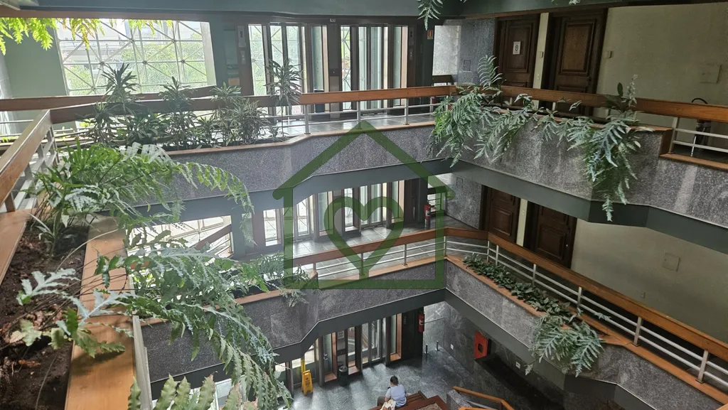 Imagem Situada na prestigiada Avenida Dom Pedro II, esta área privativa de 75,61 m² oferece conforto e pr...