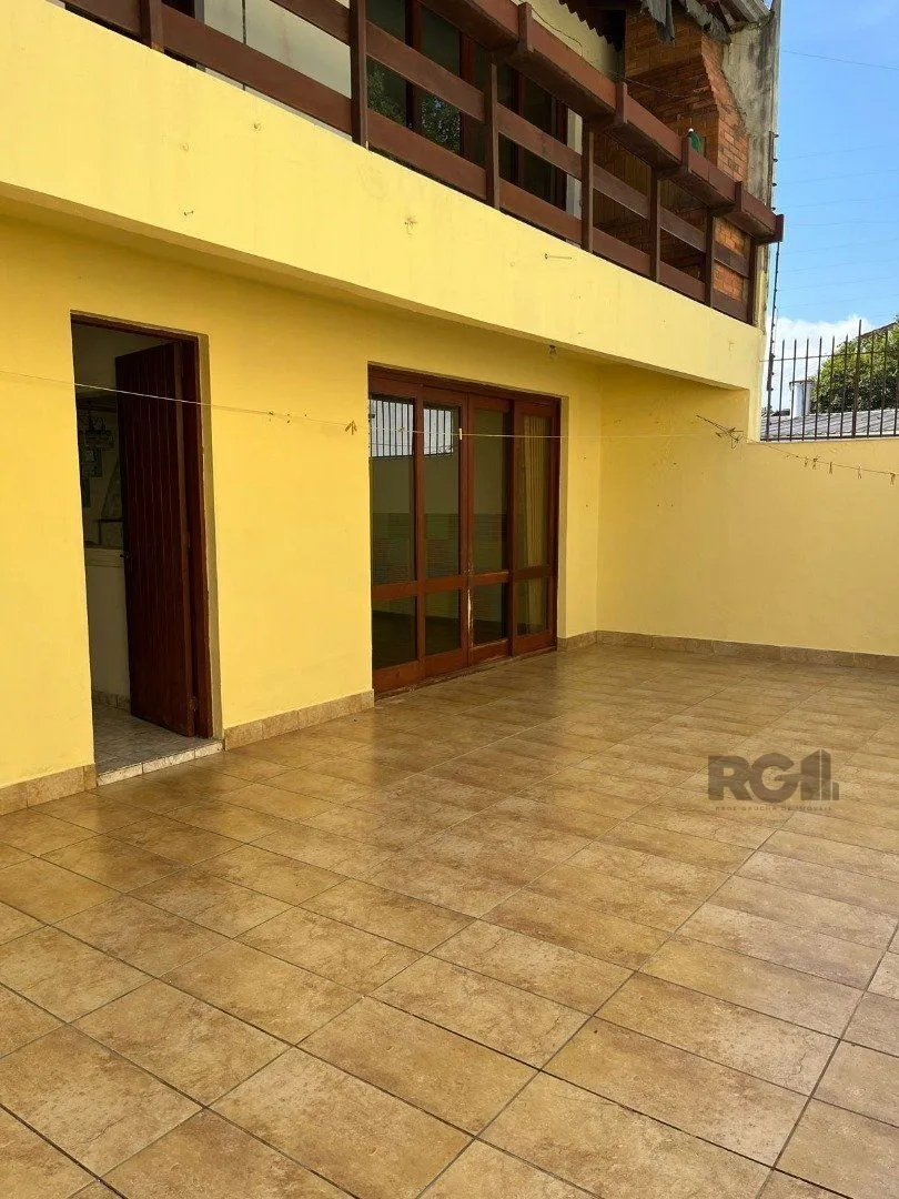 Imagem Casa para Venda - 507m², 4 dormitórios, sendo 2 suites, 6 vagas - Cavalhada