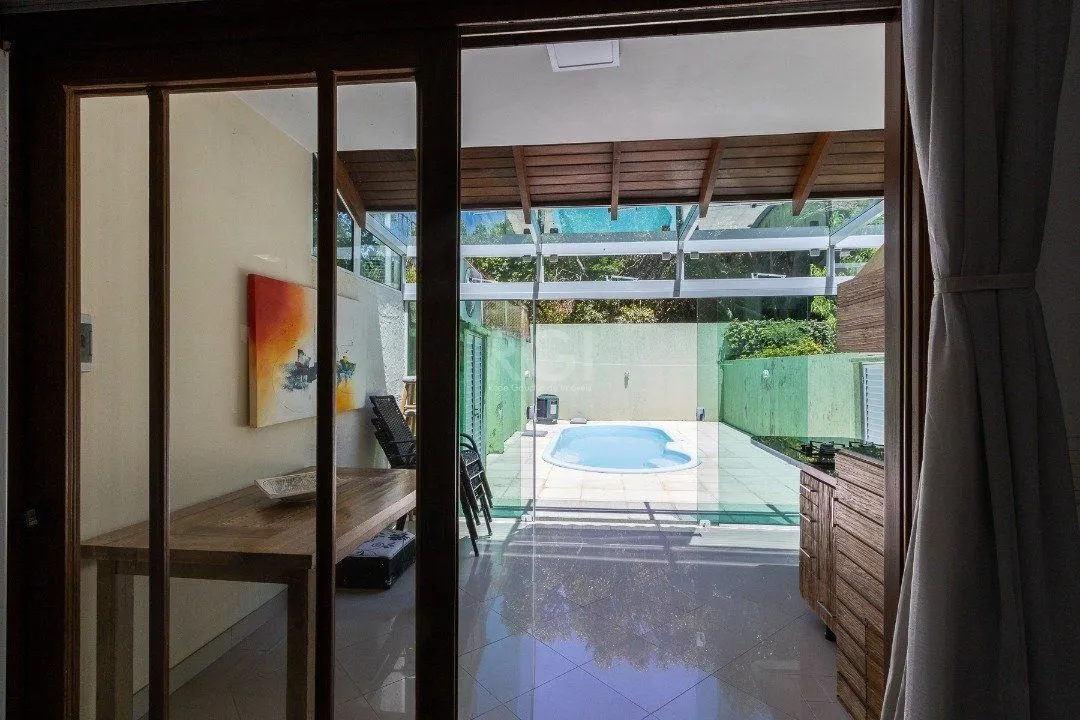 Imagem Casa para Locação/Aluguel - 222.26m², 3 dormitórios, sendo 1 suites, 3 vagas - Ipanema