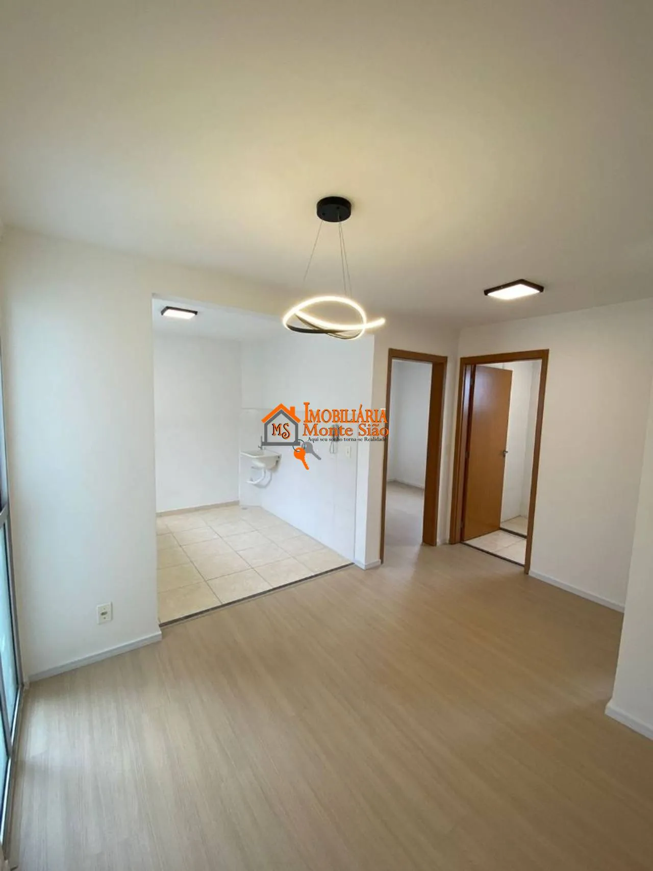 Imagem Apartamento com 2 dormitórios à venda, 49 m² por R$ 260.000,00 - Água Chata - Guarulhos/SP