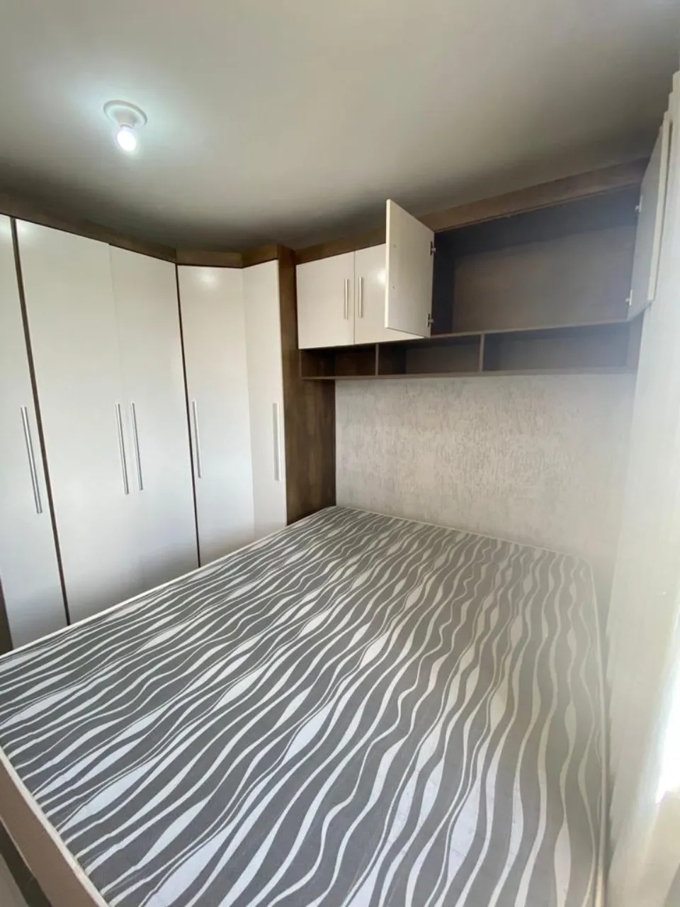 Imagem Apartamento à venda em Votorantim-SP: 2 quartos, 1 sala, 1 banheiro, 1 vaga de garagem, 47m² no Jardim Tatiana. Venha conferir!