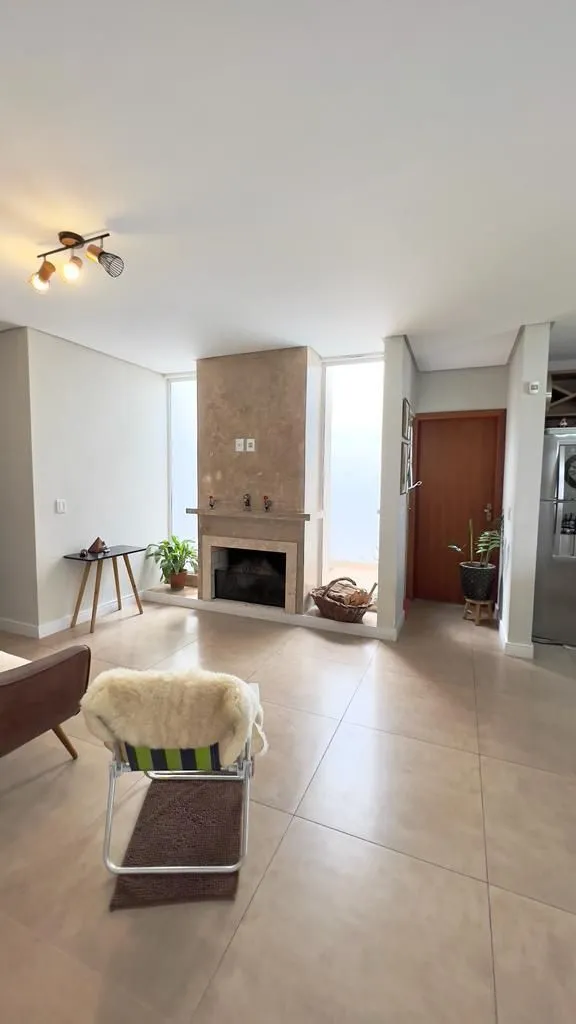 Imagem Casa térrea com piscina no Guarujá