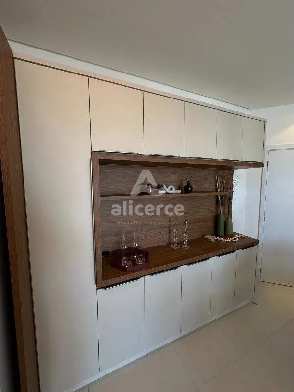 Imagem Apartamento à venda com 2 quartos 1 suíte, 59,49m² em Coqueiros Florianópolis