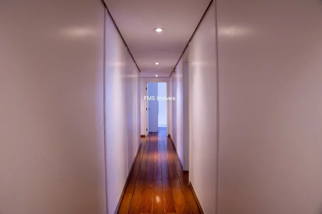 Imagem Imperdível! Apartamento de Luxo com 3 Suítes na Consolação, São Paulo - 285m² - 3 Vagas - Venha Conferir!