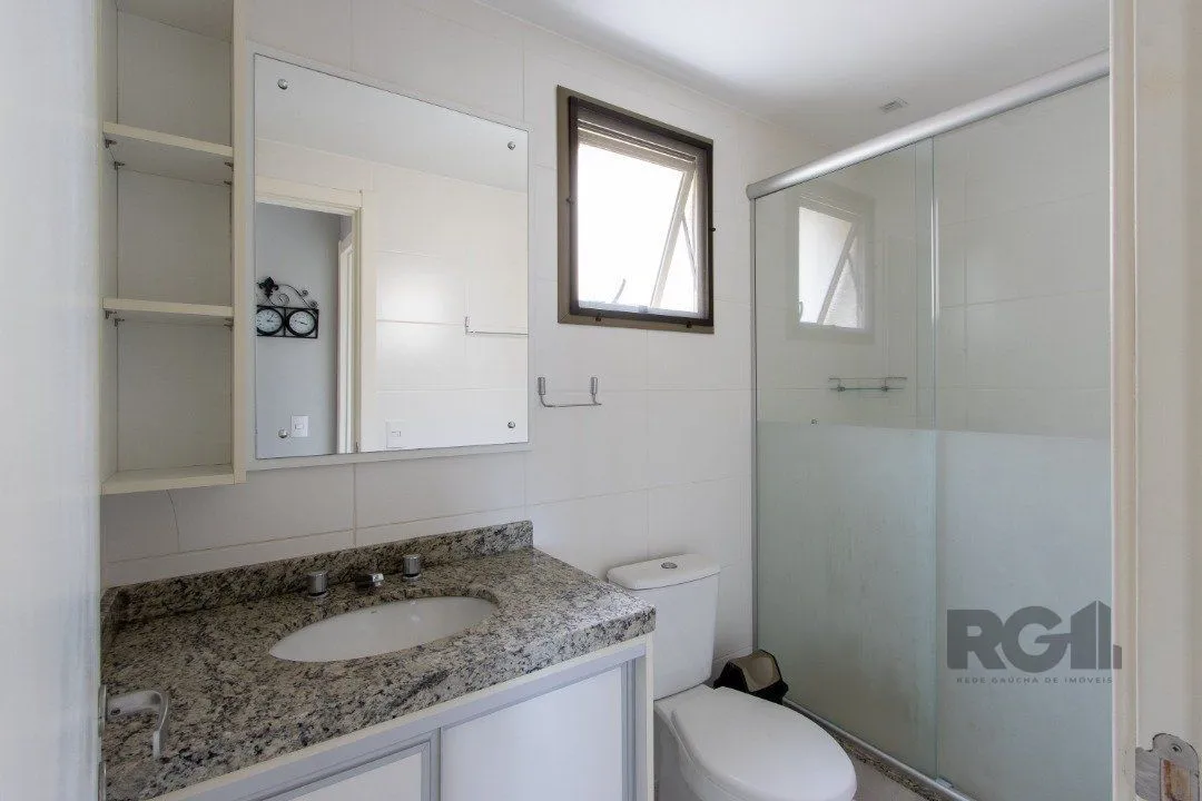 Imagem Apartamento em Porto Alegre, no bairro Cavalhada, com 3 dormitório(s), e 3 banheiros, à venda.