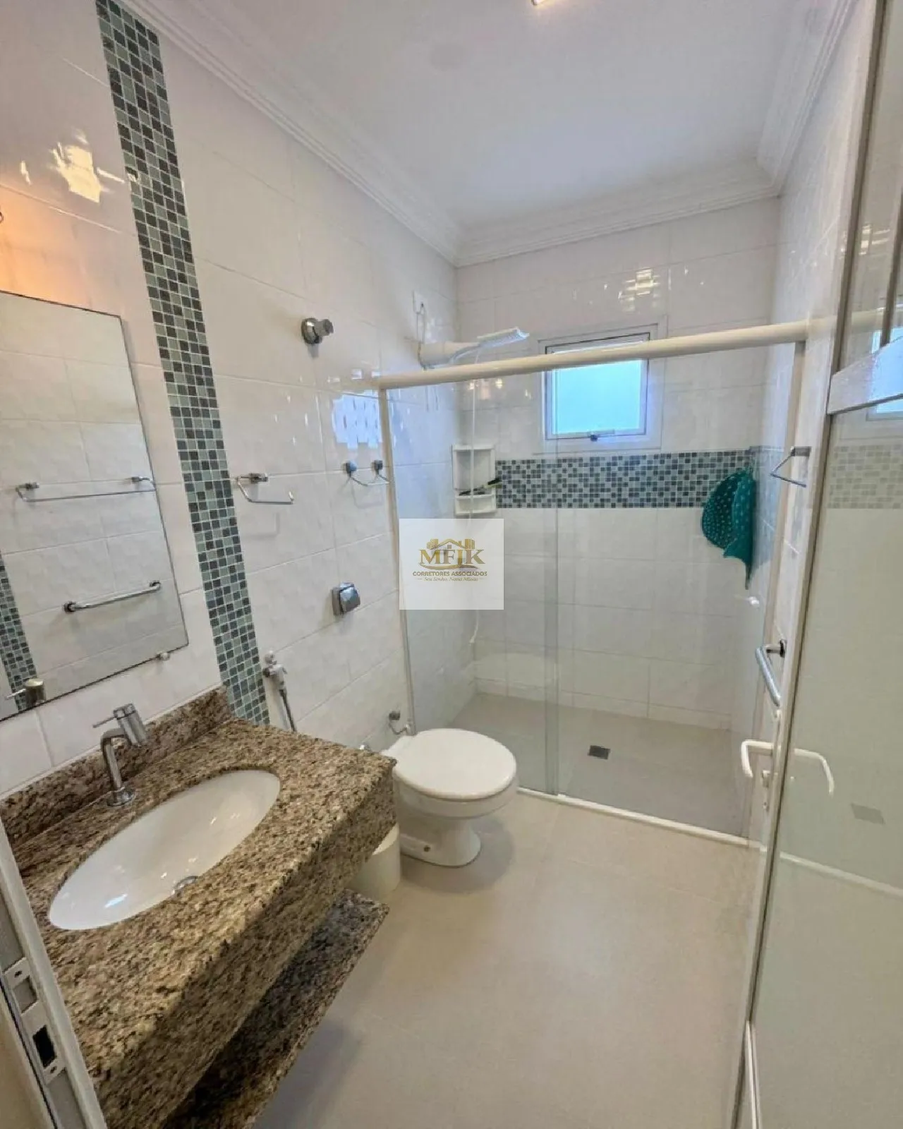 Imagem Casa com 4 quartos e 360 m² à venda em Atami Sul
