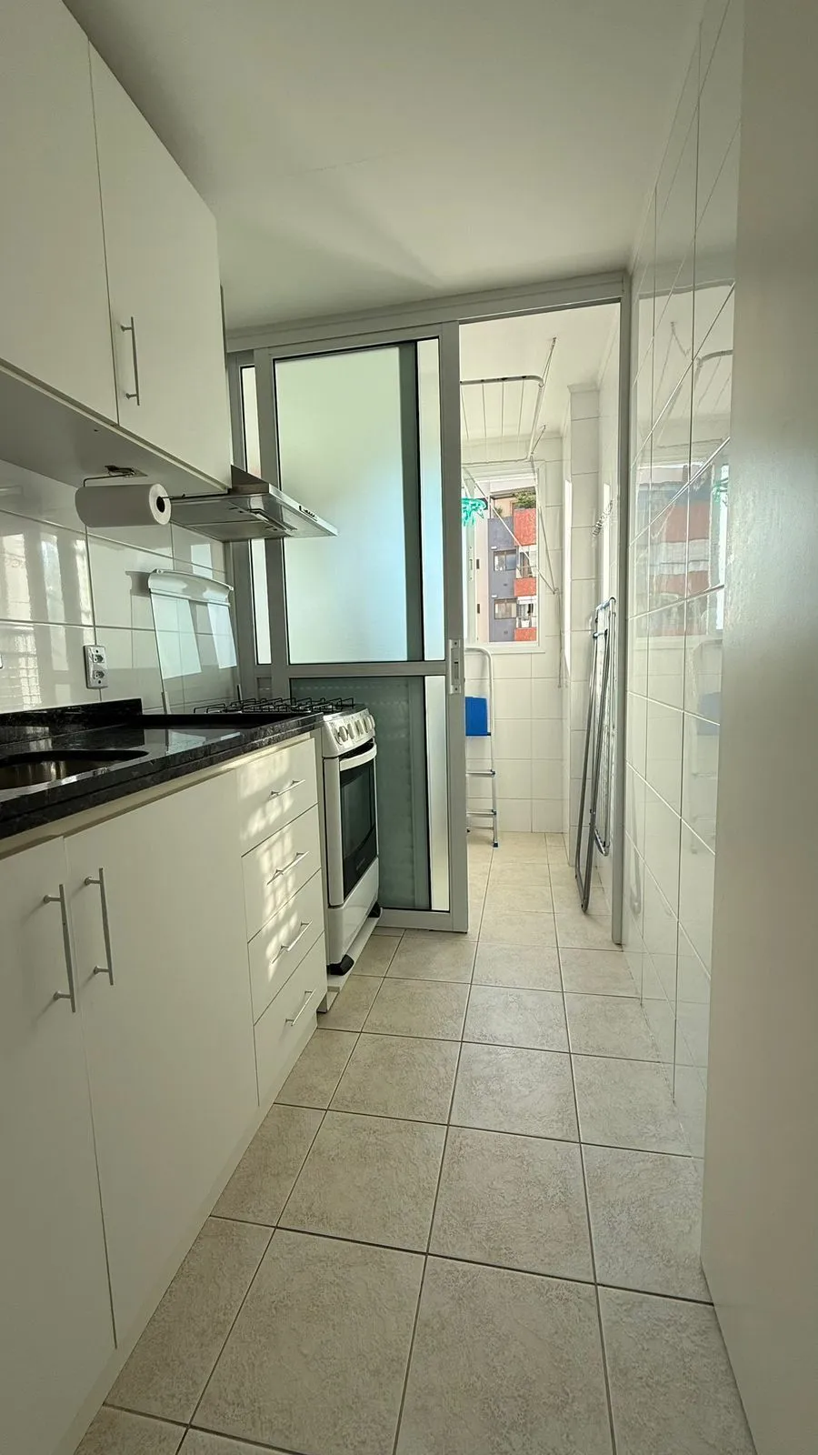 Imagem Apartamento 1 dormitório c/vaga escriturada coberta e infra completa no Rio Branco