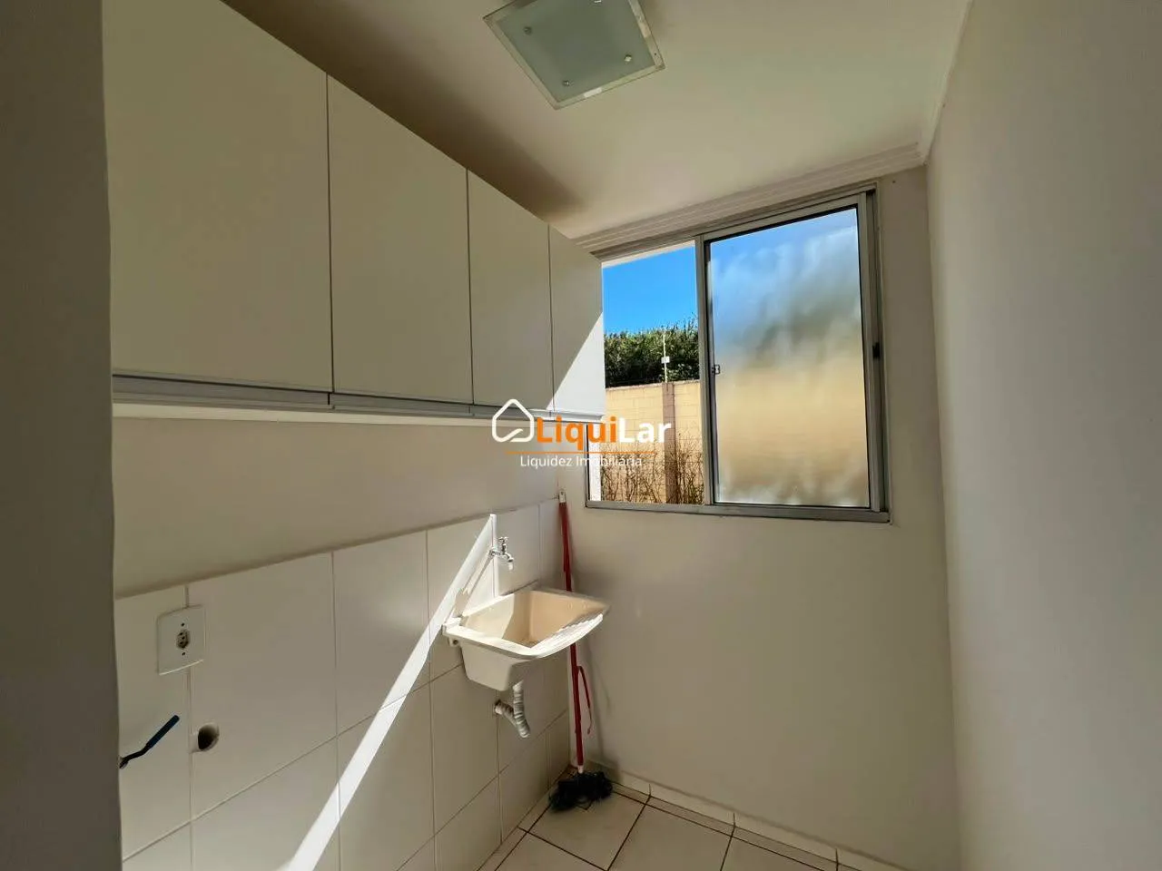 Imagem Apartamento para Locação no Parque Conquista São Francisco com 2 Quartos, Varanda Privativa e Área de Lazer