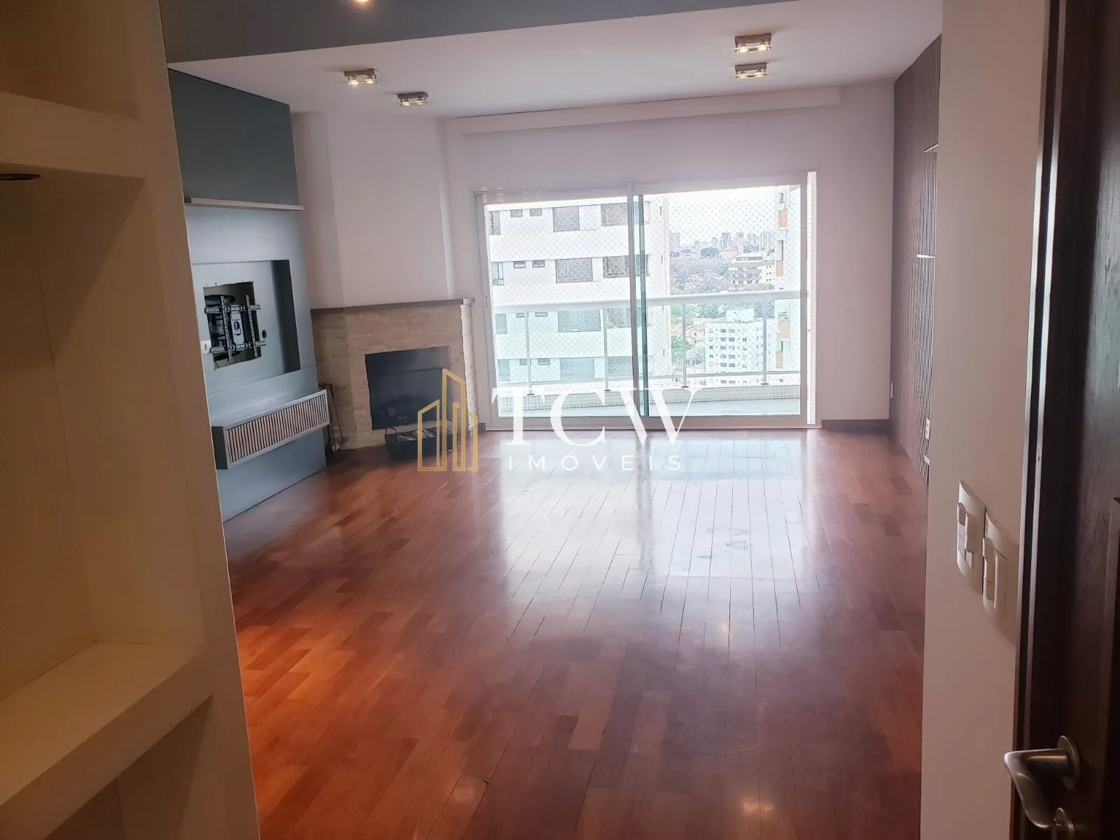 Imagem Apartamento para Locação na Aclimação | 3 Suítes | 145 m² | 3 Vagas | São Paulo/SP