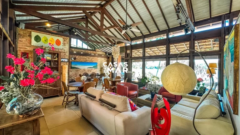 Imagem Casa Frente Mar para Venda em Armação dos Búzios / RJ no bairro Ferradura