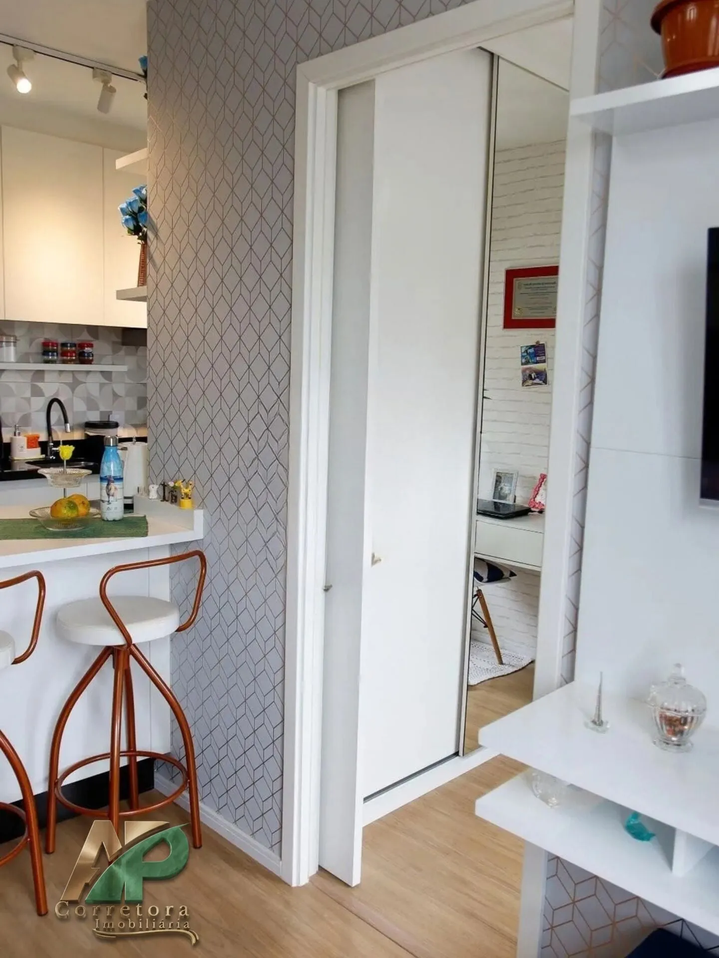 Imagem Via Nações Condomínio Clube - Apartamento 2 Dorms com Planejados e Vista Livre no Via Nações Condomínio Clube - Pronto para Morar!